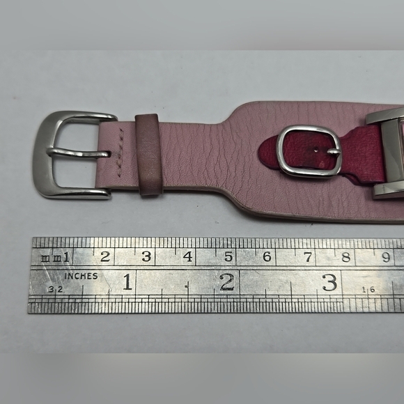 Women Guess Watch Pink Leather Wide Band Cuff Silver Case Quartz New Battery - Picture 9 of 11